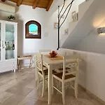 Dalia Punta Molara Villa San Teodoro (Sardinia)