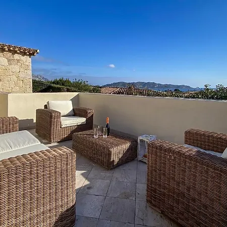 Dalia Punta Molara San Teodoro Villa *