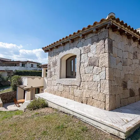 Dalia Punta Molara San Teodoro Villa