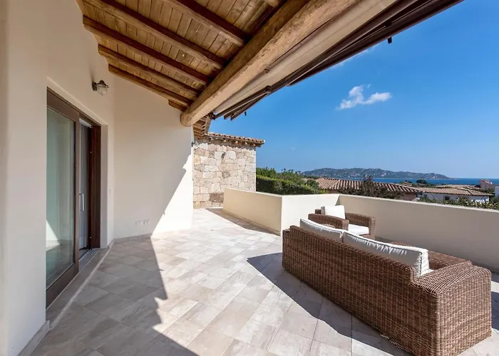 Dalia Punta Molara Βίλα